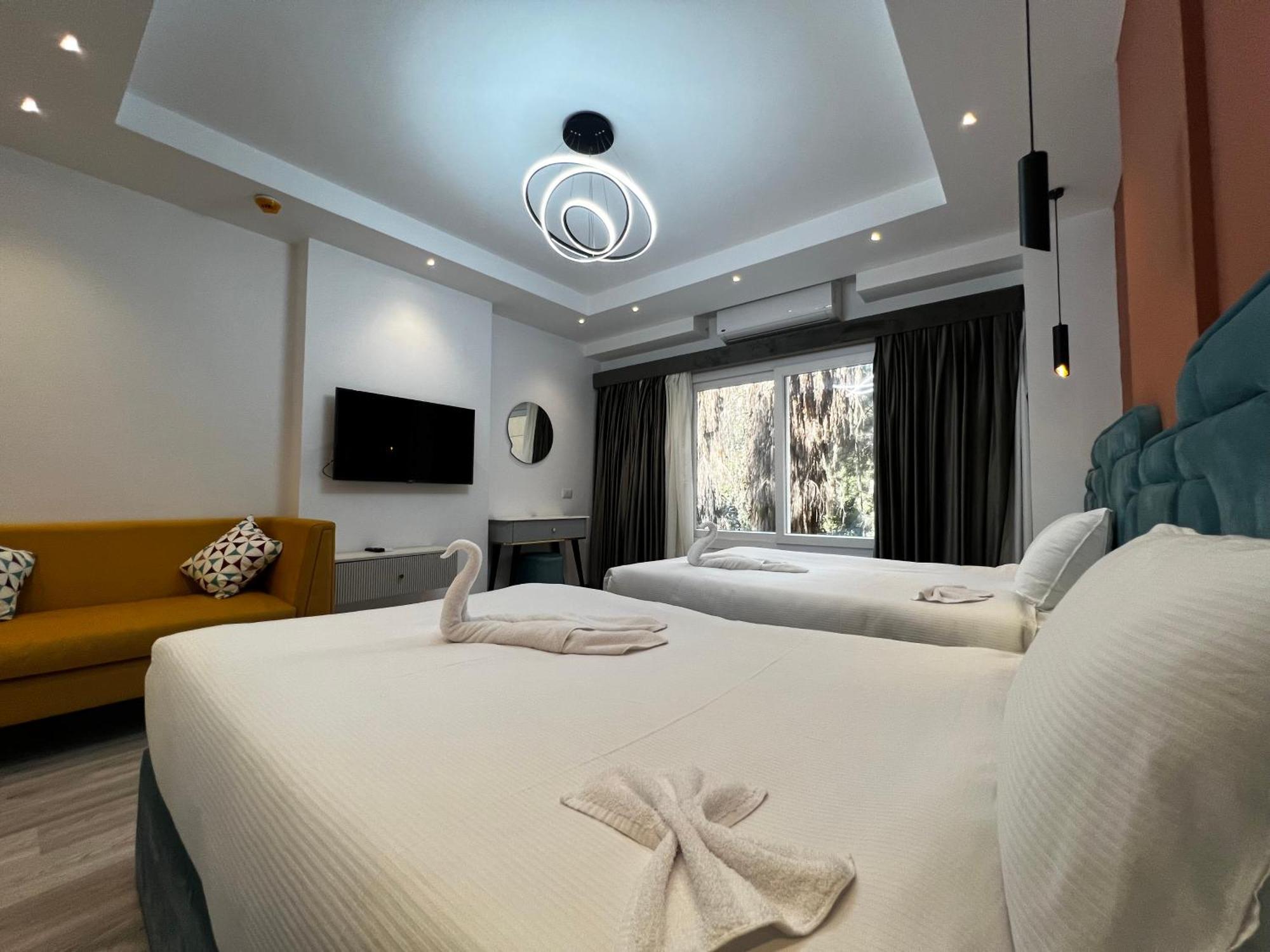 Onyx Pyramids Boutique Hotel Al Kawm al Akhdar 外观 照片