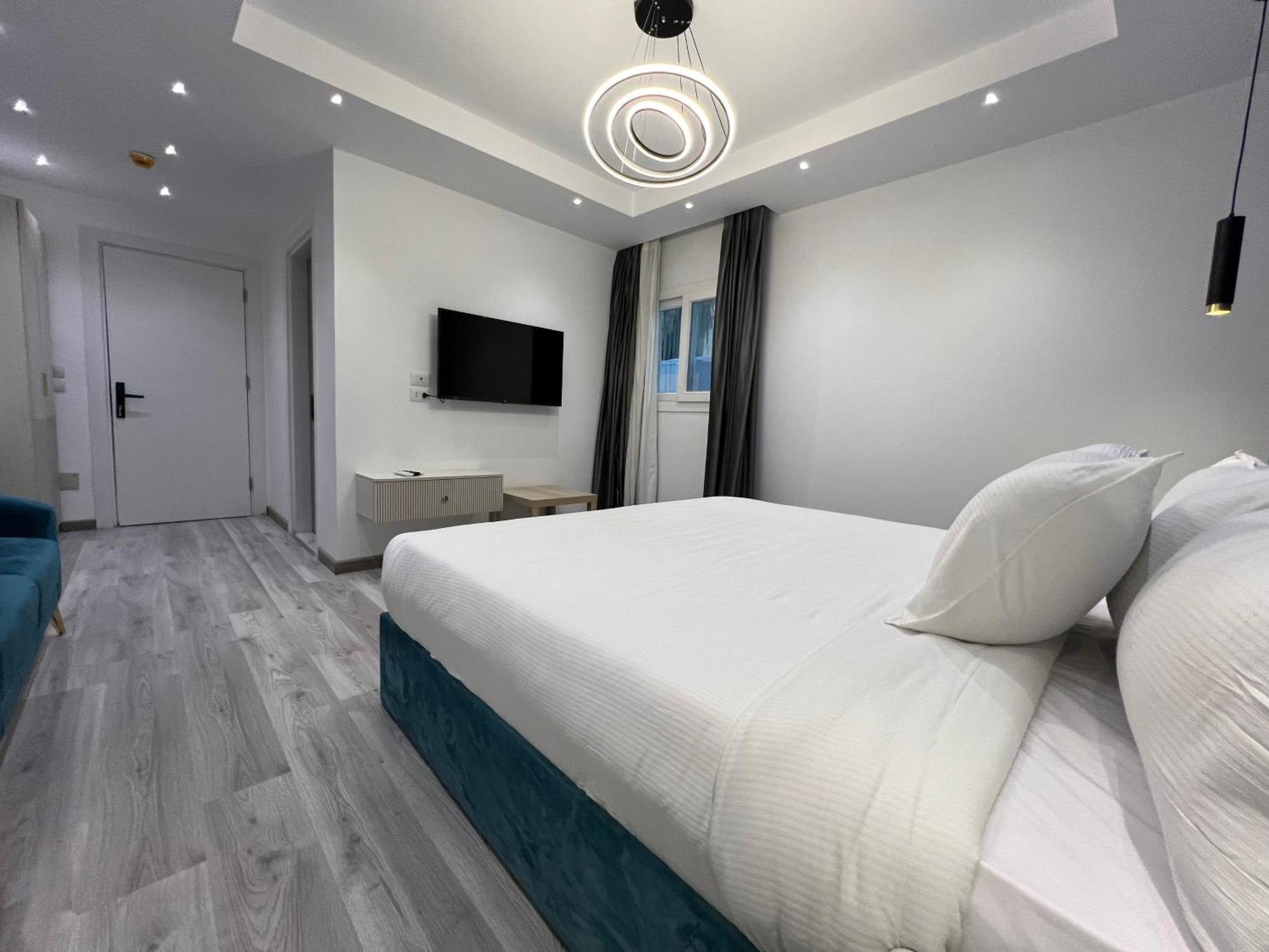 Onyx Pyramids Boutique Hotel Al Kawm al Akhdar 外观 照片